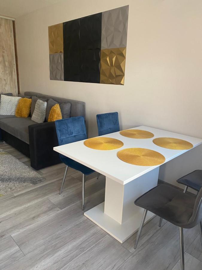 Gabrielle Apartman Hajdúszoboszló Exterior foto